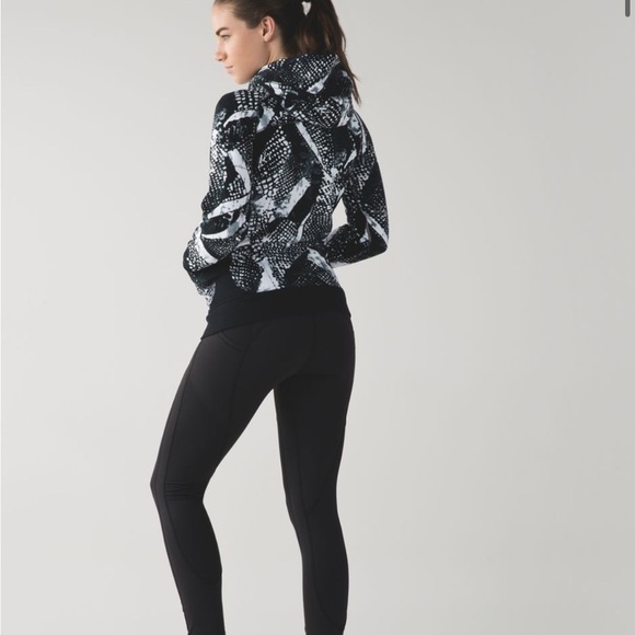 Lululemon Scuba Hoodie III Static Mist White Black/Black Size 8 - Picture 9 of 9